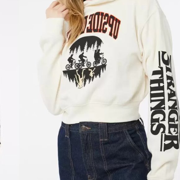 Stranger Things Upside Down Cropped Hoodie - Picture 3 of 7